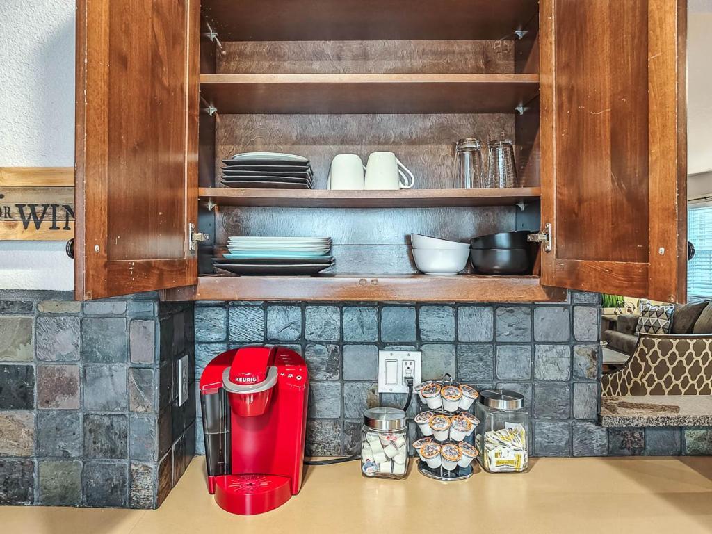 Quiet Plaza Two Bedroom 2 Bathroom 캔자스시티 외부 사진